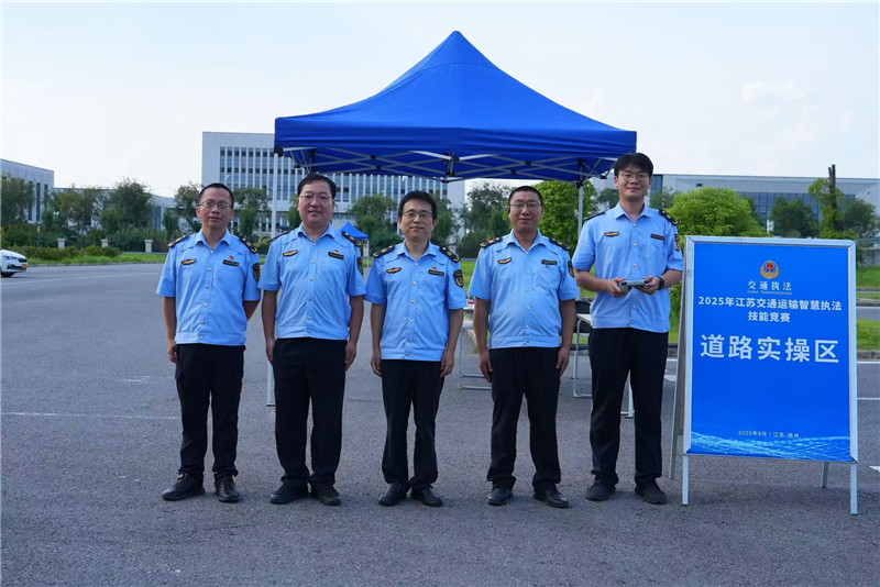d7900cba2680c89acf4e22ff4ee6a696.jpg